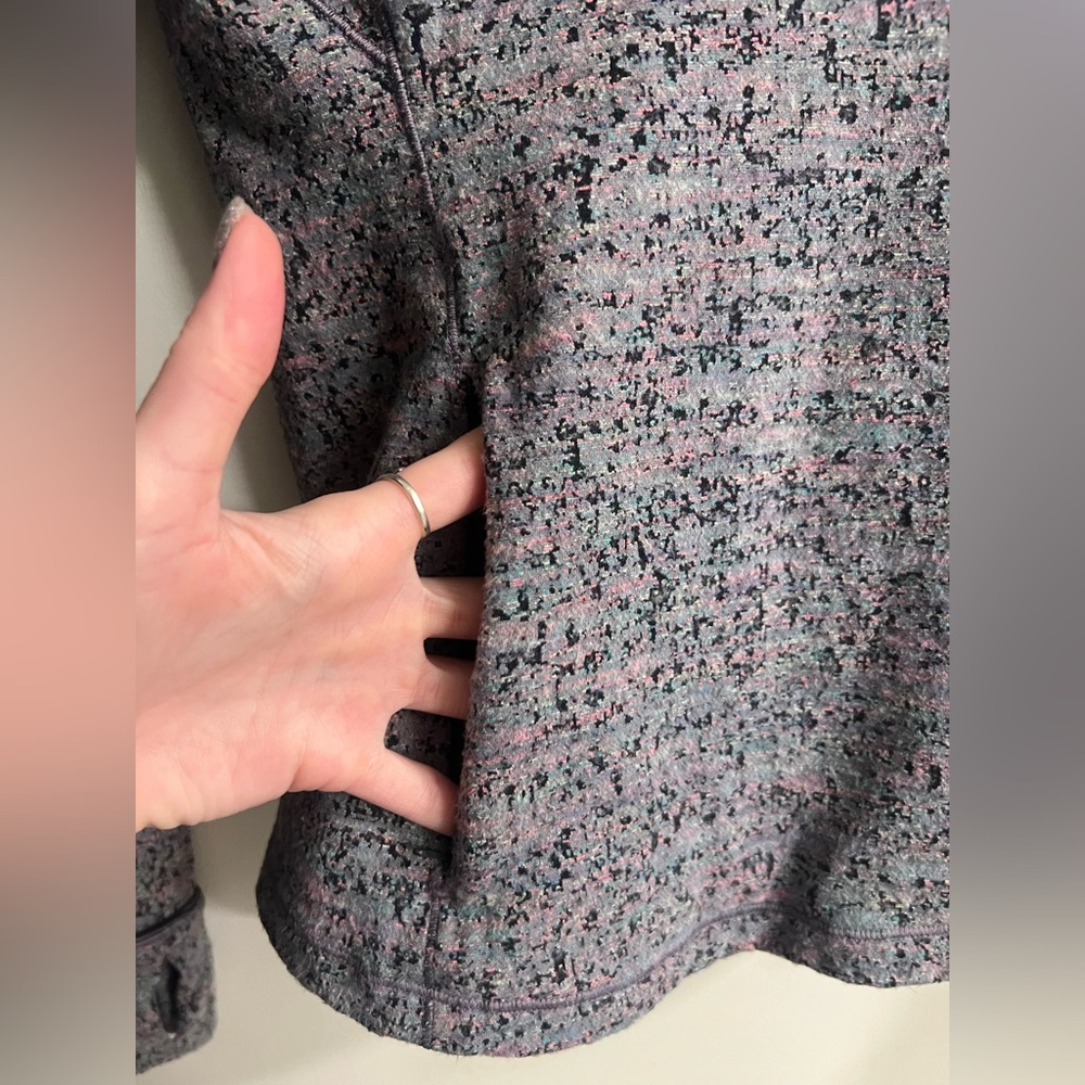 lululemon athletica | Women’s Multi-Color Heathered Gray Zip-Up Long Sleeve - Picture 6 of 15